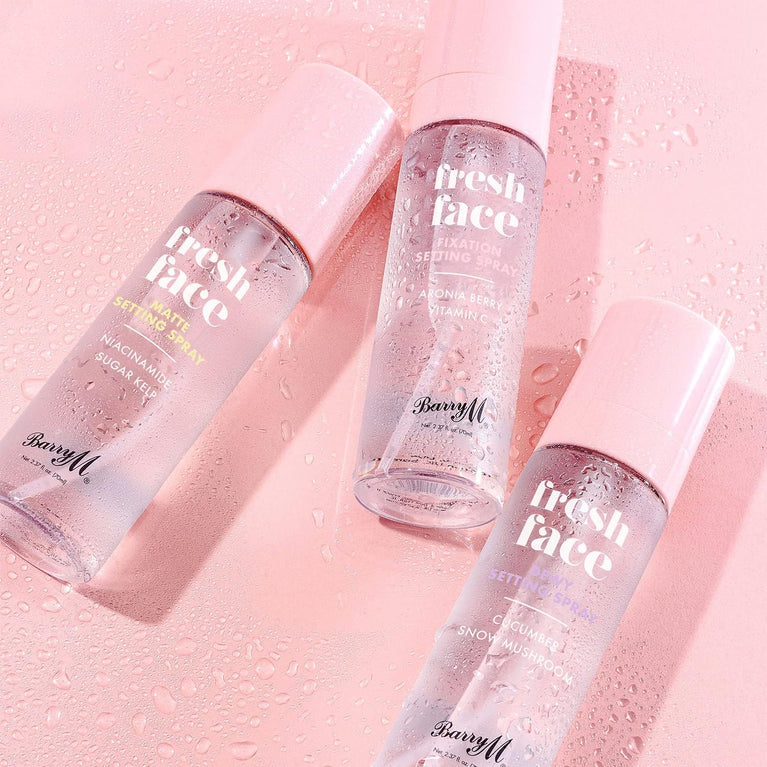 Barry M Ultimate Makeup Lock Setting Spray with Matte Finish - Infused with Mattifying Sugar Kelp and Hydrating Niacinamide for All-Day Perfection